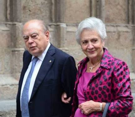 el-expresident-de-la-generalitat-catalana-jordi-pujol-junto-a-su-mujer-marta-ferrusola-19852
