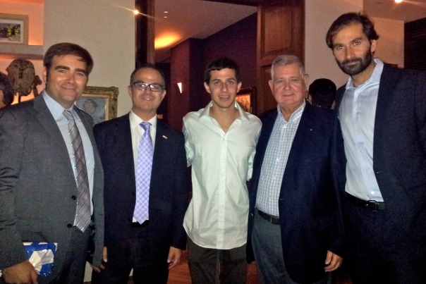 Guilad Shalit amb Jordi Turull, Uriel Benguigui, Simon Emergui i Toni Florido